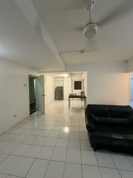 For Rent - Faber Ria