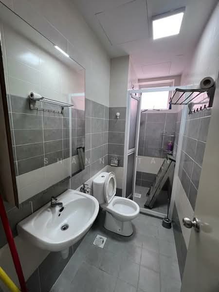Kondominium untuk Dijual di Sg Long Residence - Shanny Tan - Bathroom - PropertyGuru.com.my