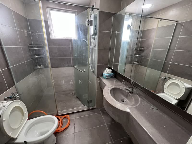 Kondominium untuk Dijual di Sg Long Residence - Shanny Tan - Bathroom - PropertyGuru.com.my