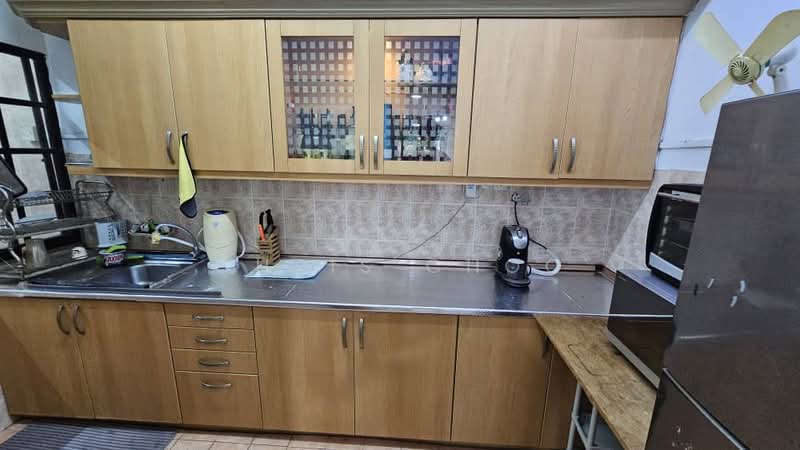 Apartment for Sale at Pangsapuri Saraka - Chris Choo - Kitchen - PropertyGuru.com.my