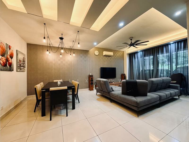 Taman Putra Prima Phase 3E untuk Untuk Dijual - RM 1,000,000, Apr 2026 - Living Room - PropertyGuru.com.my