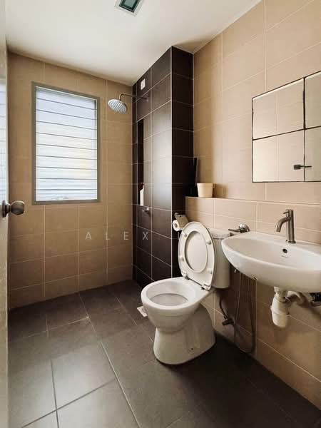 Taman Putra Prima Phase 3E untuk Untuk Dijual - RM 1,000,000, Apr 2026 - Bathroom - PropertyGuru.com.my