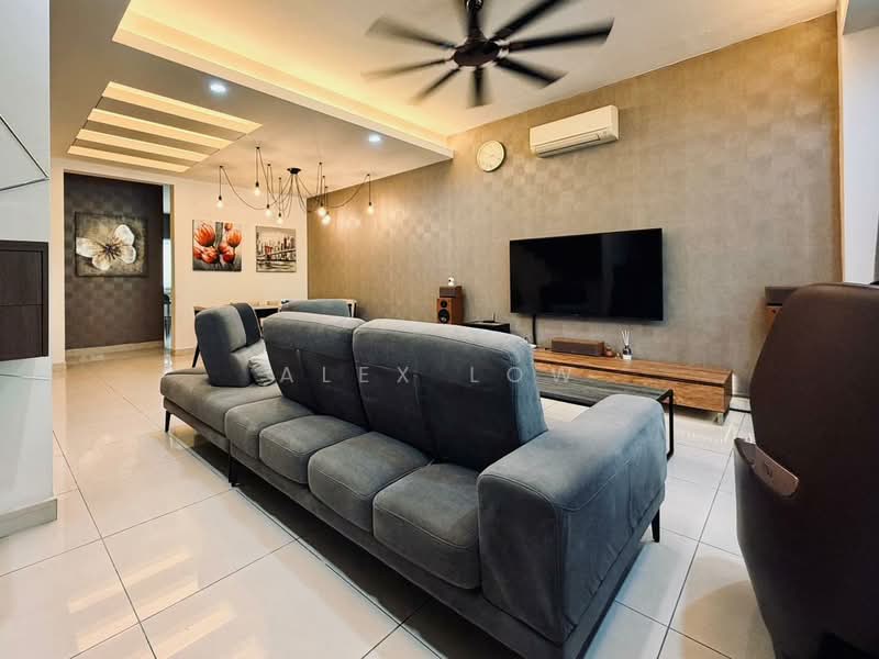 Taman Putra Prima Phase 3E untuk Untuk Dijual - RM 1,000,000, Apr 2026 - Living Room - PropertyGuru.com.my