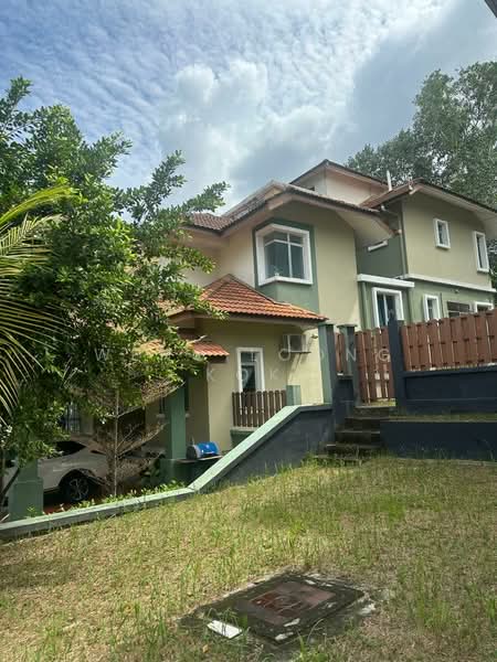 Bungalow for Rent in Kota Emerald (Rawang) - Weng Loong Kok - Exterior - PropertyGuru.com.my