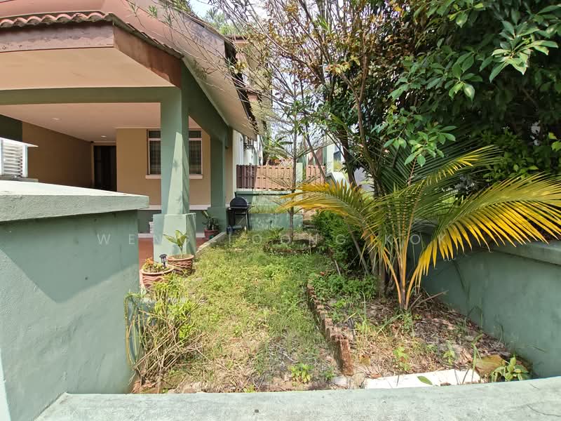 Untuk Disewa - Kota Emerald