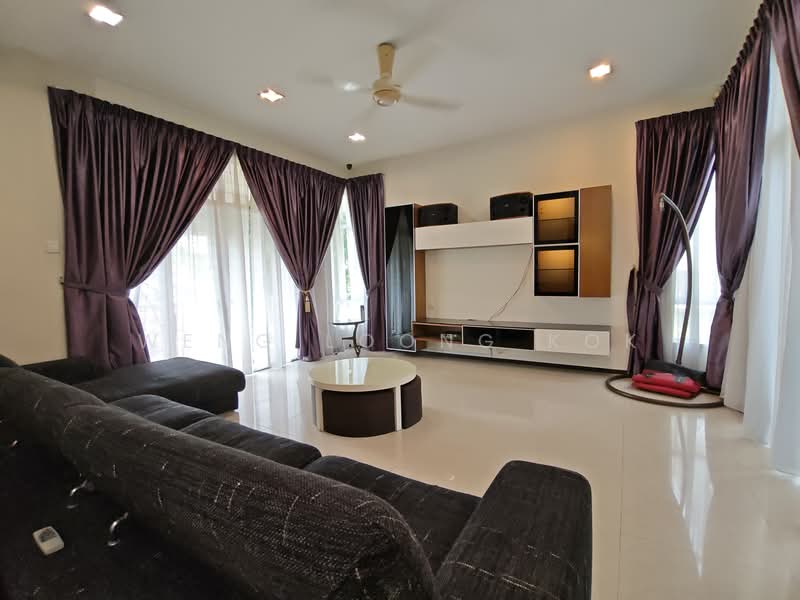 Untuk Disewa - Kota Emerald