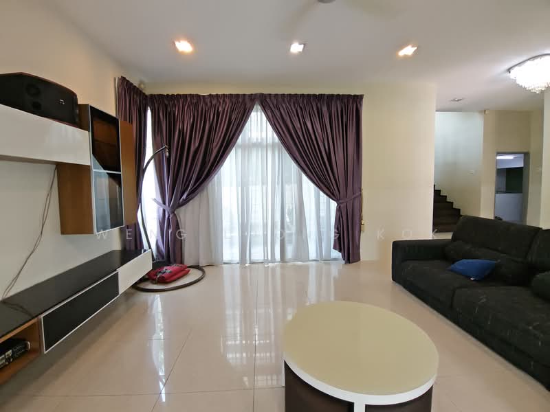 Untuk Disewa - Kota Emerald