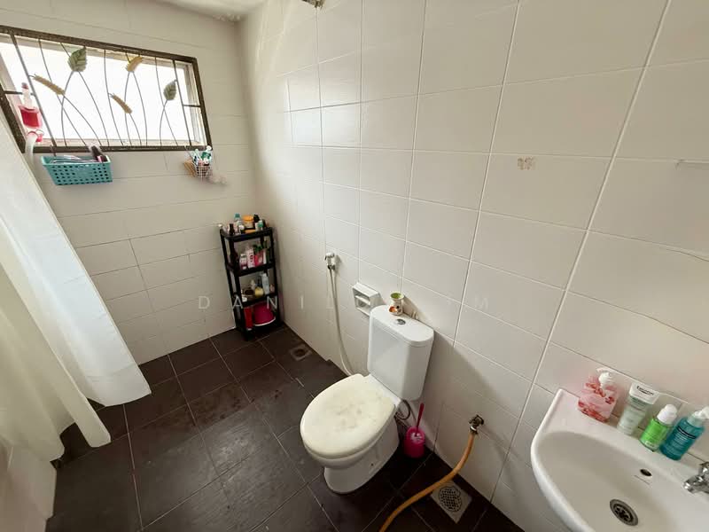 Rumah Teres 2.5 Tingkat untuk Dijual di Cheras (Selangor) - Danilo Lim - Bathroom - PropertyGuru.com.my
