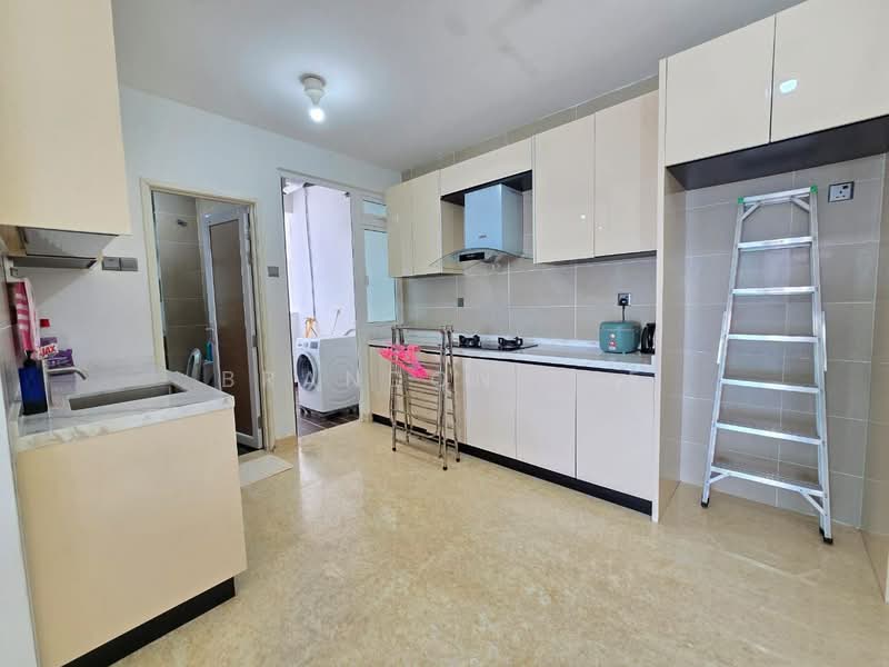 Service Residence for Sale at TriTower Residence @ Johor Bahru Sentral - Brandon Tee - Kitchen - PropertyGuru.com.my