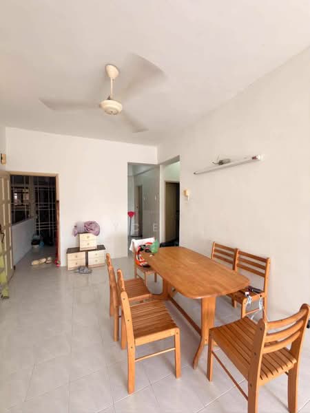 Condominium for Rent at Eden Seaview Condominium - JOYCE LIM - Dining Room - PropertyGuru.com.my