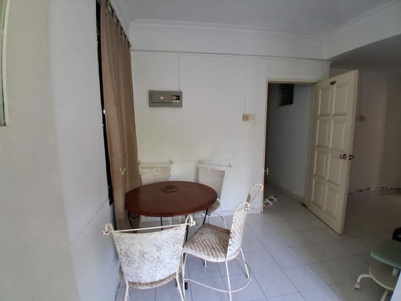 Condominium for Sale at Azuria Condominium - Vick Teoh - Dining Room - PropertyGuru.com.my