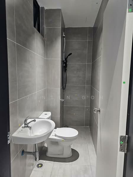 Service Residence for Sale at Space Residency - Jensen Goh - Bathroom - PropertyGuru.com.my