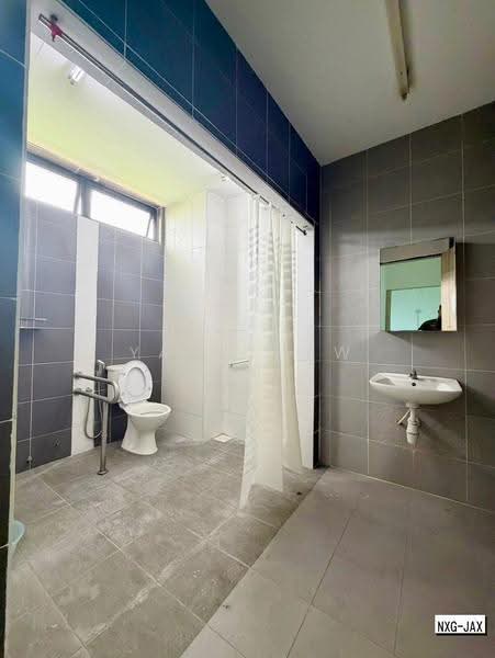 Shop for Rent in Klang (Selangor) - Yap Chew Ying - Bathroom - PropertyGuru.com.my