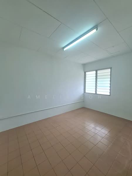 Flat for Sale at Taman Lip Sin Block 6 - Amelie Soh - Interior - PropertyGuru.com.my