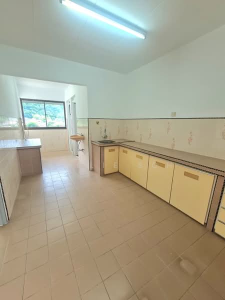 Flat for Sale at Taman Lip Sin Block 6 - Amelie Soh - Kitchen - PropertyGuru.com.my