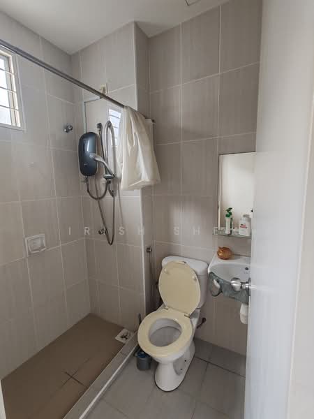Kemuning Utama untuk Untuk Dijual - RM 818,000, Apr 2026 - Bathroom - PropertyGuru.com.my