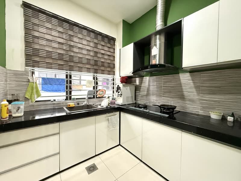 Setia Utama untuk Untuk Dijual - RM 980,000, Apr 2026 - Kitchen - PropertyGuru.com.my