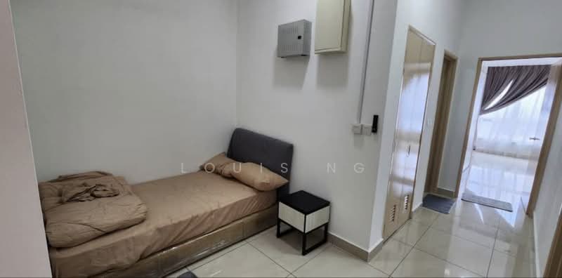 Service Residence for Sale at Pinnacle Tower - Louis Ng - Bedroom - PropertyGuru.com.my