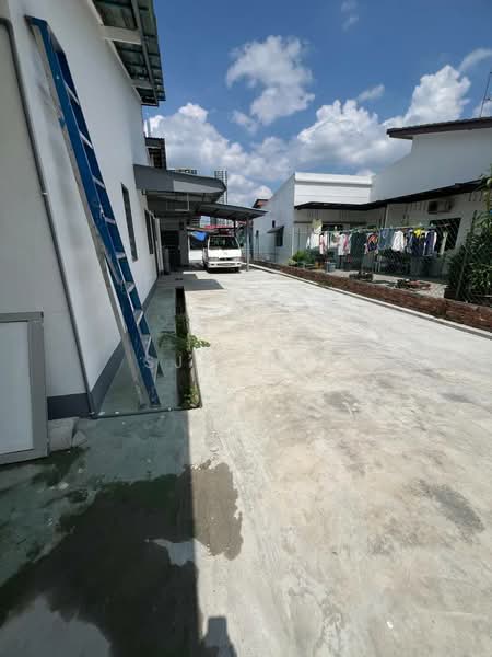 Untuk Disewa - Taman Iskandar