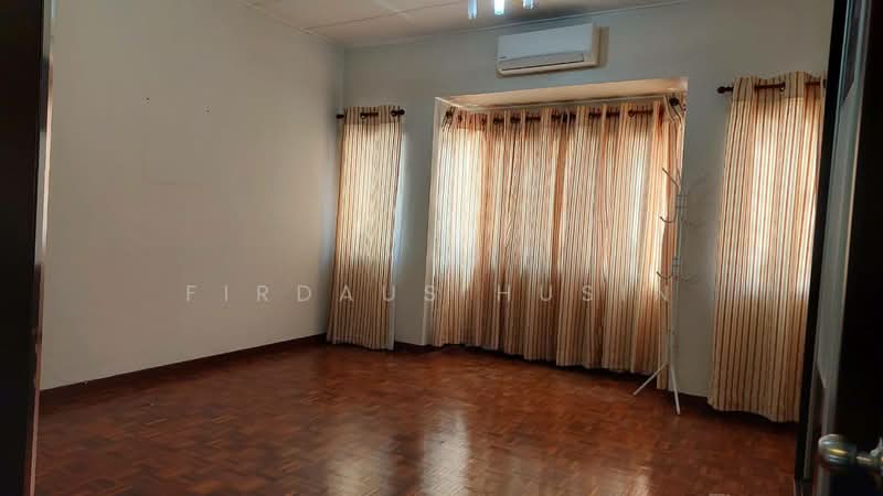 For Sale - Taman Kelana Idaman