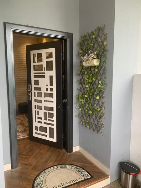 Terraced House for Rent in Bandar Puteri Puchong (Puchong) - Uswani Mazuwan - Entrance - PropertyGuru.com.my