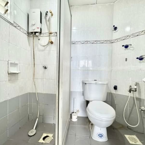 Condominium for Sale at Menara Menjalara - Jennifer Tee - Bathroom - PropertyGuru.com.my