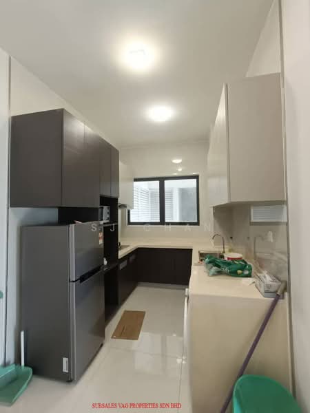 Condominium for Rent at Royal Strand @ Country Garden Danga Bay - SJ CHAN - PropertyGuru.com.my