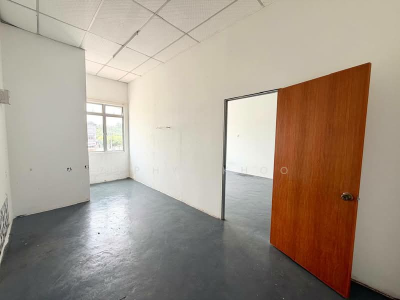 Shop for Rent in Taman Nusa Sentral (Iskandar Puteri (Nusajaya)) - Zephyr Khoo - Interior - PropertyGuru.com.my