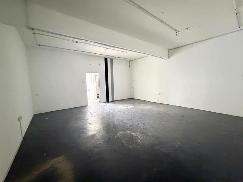 Shop for Rent in Taman Nusa Sentral (Iskandar Puteri (Nusajaya)) - Zephyr Khoo - Interior - PropertyGuru.com.my