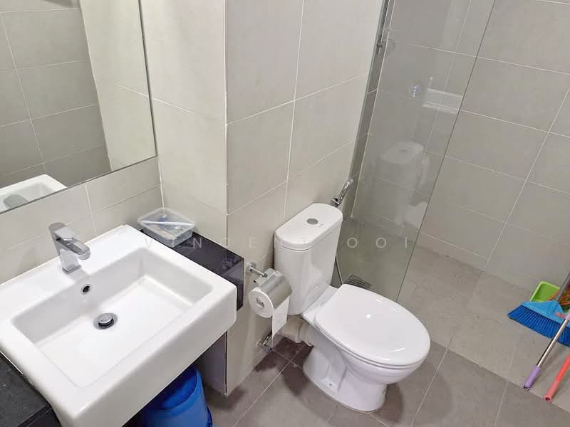 Condominium for Rent at Tropicana Bay Residences - Vincent Ooi - Bathroom - PropertyGuru.com.my