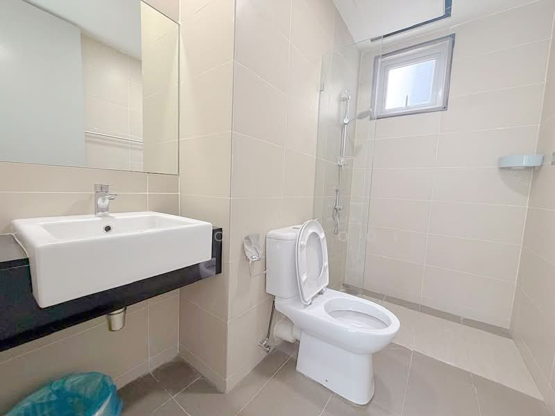 Kondominium untuk Disewa di Tropicana Bay Residences - Vincent Ooi - Bathroom - PropertyGuru.com.my
