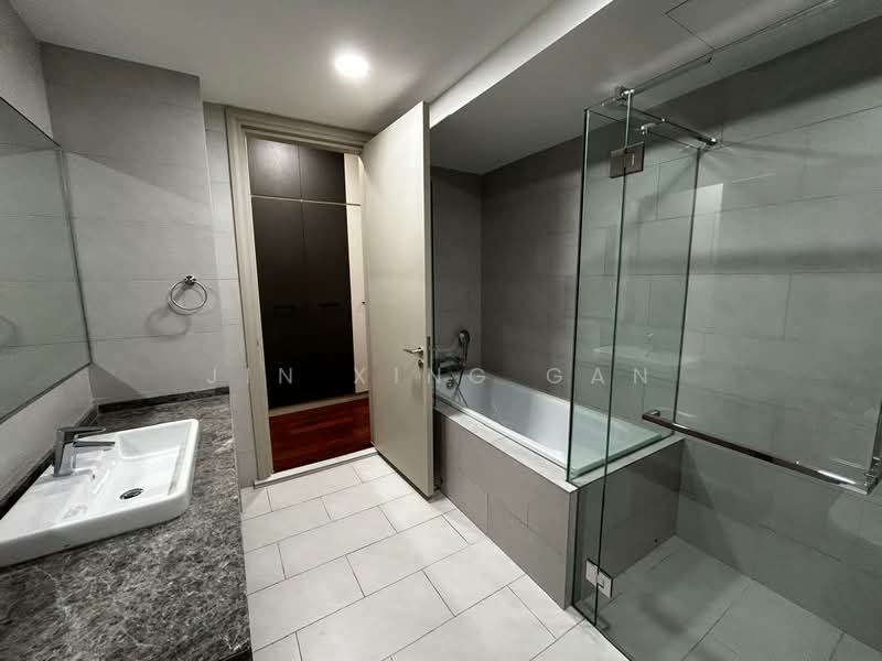 Kondominium untuk Disewa di Residensi Astrea - Josh Gan - Bathroom - PropertyGuru.com.my