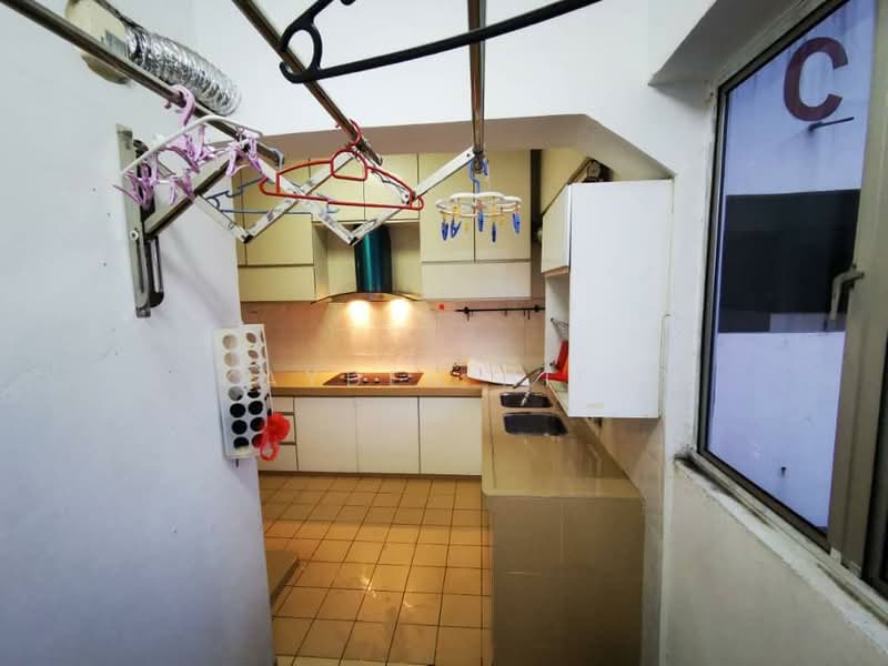 Apartment for Sale at Sri Ros Apartment - Kayden Hiew - Kitchen - PropertyGuru.com.my