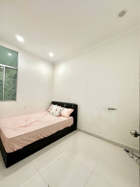 Taman Bangi Avenue untuk Untuk Dijual - RM 650,000, Apr 2026 - Bedroom - PropertyGuru.com.my