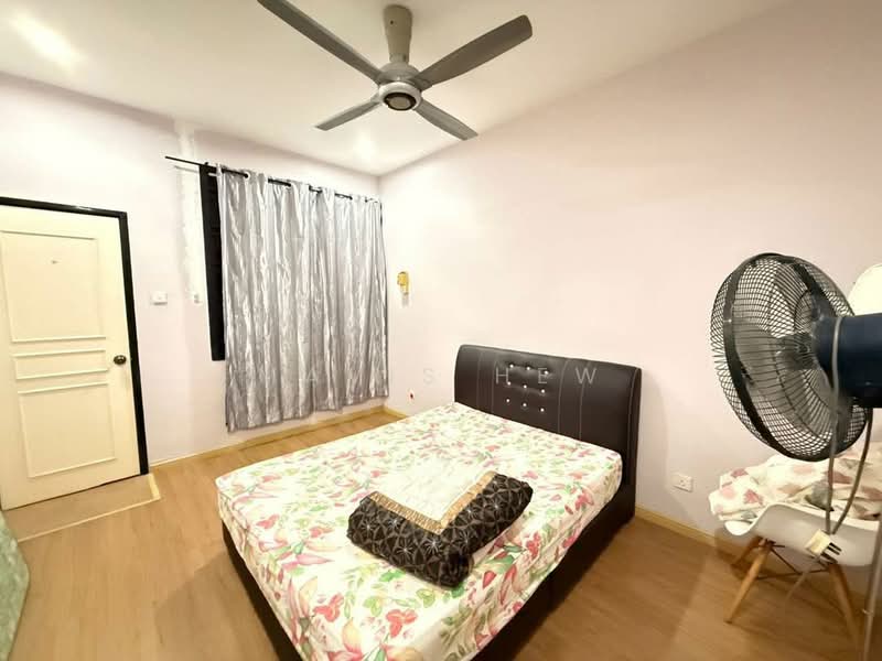 Taman Pelangi Indah untuk Untuk Disewa - RM 3,000 /bulan, Apr 2026 - Bedroom - PropertyGuru.com.my