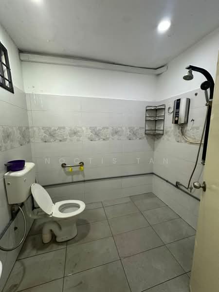 2-storey Terraced House for Sale in Bandar Seri Alam (Masai) - Noctis Tan - Bathroom - PropertyGuru.com.my