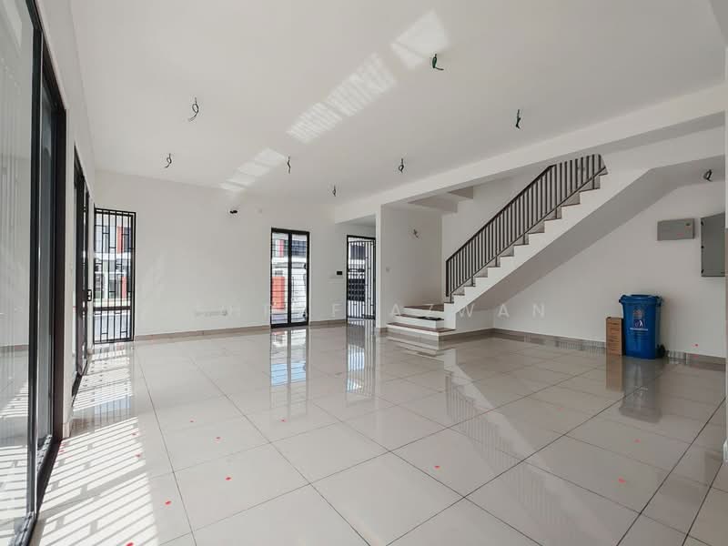 Elmina Green Seven untuk Untuk Dijual - RM 1,500,000, Apr 2026 - Living Room - PropertyGuru.com.my