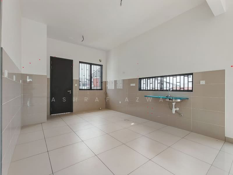 Elmina Green Seven untuk Untuk Dijual - RM 1,500,000, Apr 2026 - Kitchen - PropertyGuru.com.my