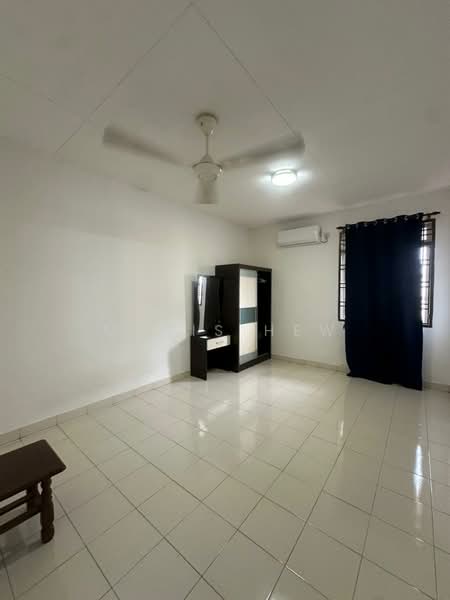 2-storey Terraced House for Rent in Skudai (Johor) - Mavis Hew - Bedroom - PropertyGuru.com.my