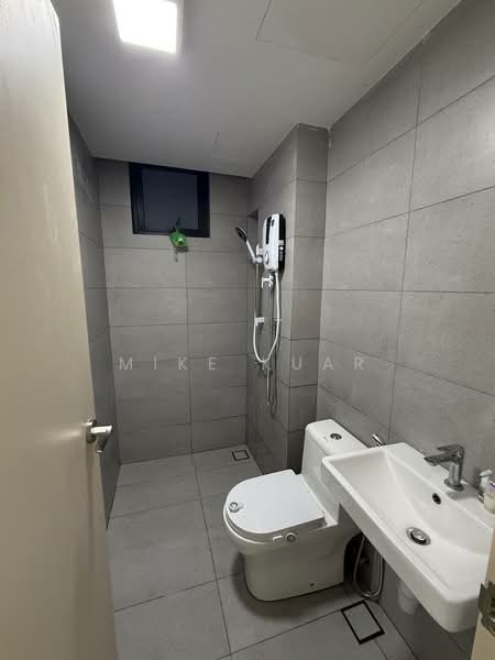 Service Residence for Rent at Vivo Executive Apartment - Mike Kuar - Bathroom - PropertyGuru.com.my