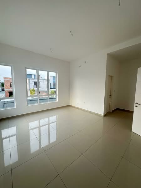 Untuk Disewa - Izara @ Bayu Sutera