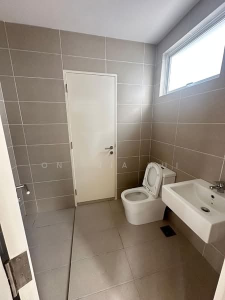 Untuk Disewa - Izara @ Bayu Sutera