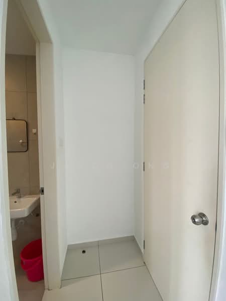 For Rent - Kenwingston Skylofts