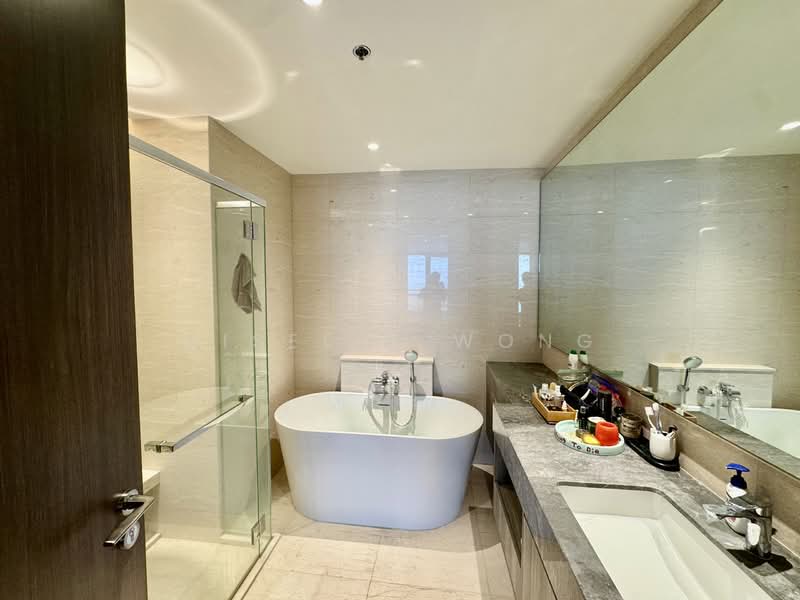 Service Residence for Sale at Marriott Residence @ Gurney - Giselle Wong - Bathroom - PropertyGuru.com.my