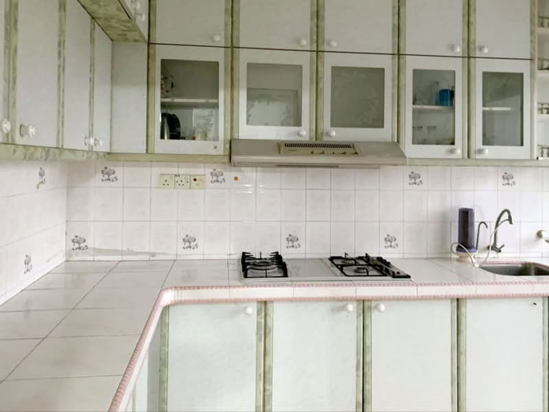 Condominium for Sale at Sri Suajaya Condominium - Zul Syafiq - Kitchen - PropertyGuru.com.my