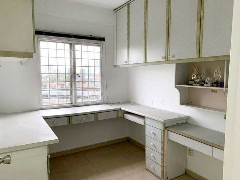 Condominium for Sale at Sri Suajaya Condominium - Zul Syafiq - PropertyGuru.com.my