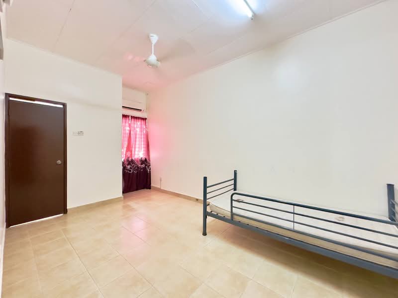 2-storey Terraced House for Sale in Desa Coalfields (Ijok) - Tasya Ruslan - PropertyGuru.com.my