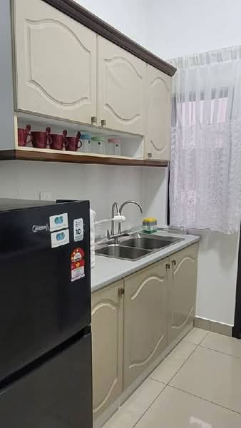 Camdon @ Eco Horizon untuk Untuk Disewa - RM 2,800 /bulan, Apr 2026 - Kitchen - PropertyGuru.com.my