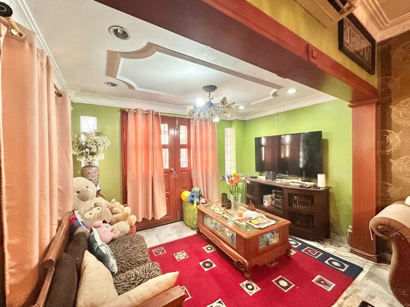 Taman Desaria untuk Untuk Dijual - RM 680,000, Apr 2026 - Living Room - PropertyGuru.com.my