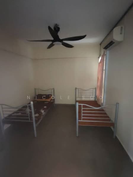 For Rent - Danau Idaman